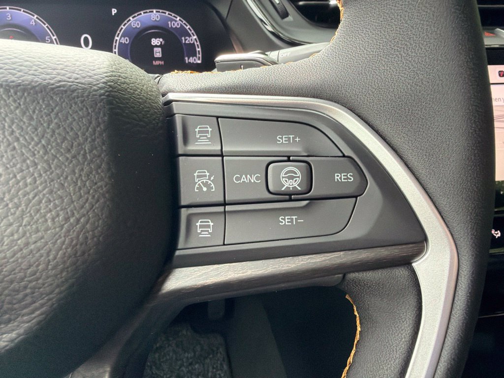 New 2026 Jeep Grand Cherokee Limited AWD/4WD image 32