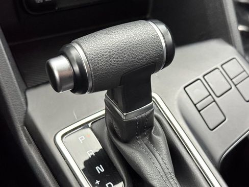 Used 2024 Kia Sportage LX image 20