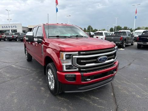 Used 2022 Ford F350 Platinum AWD/4WD image 2