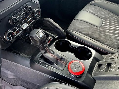 New 2025 Ford Bronco Raptor AWD/4WD image 8