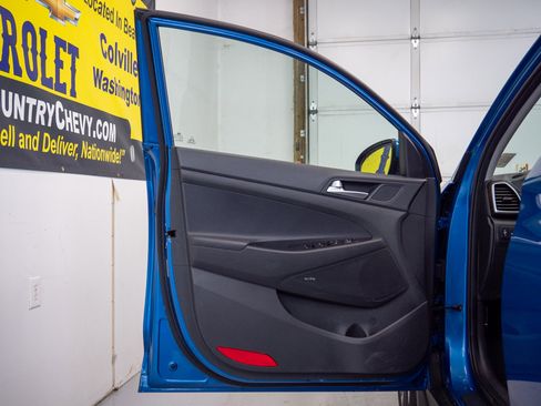 Used 2021 Hyundai Tucson Sport image 10