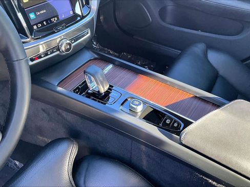 Certified 2024 Volvo S60 B5 Ultimate image 15