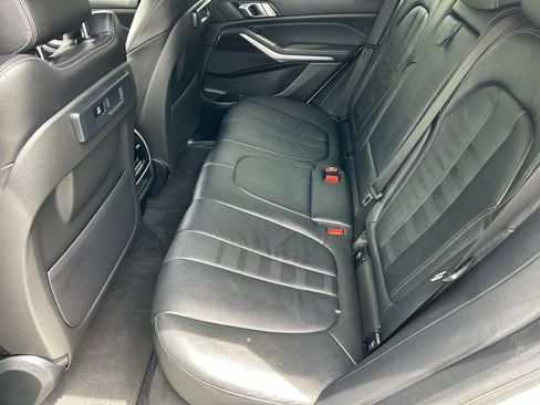 Used 2020 BMW X5 xDrive40i w/ Convenience Package AWD/4WD image 15