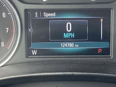 Used 2019 Buick Enclave Essence FWD image 8