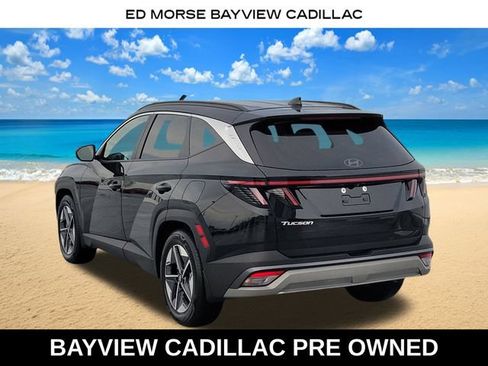 Used 2025 Hyundai Tucson SEL FWD image 3
