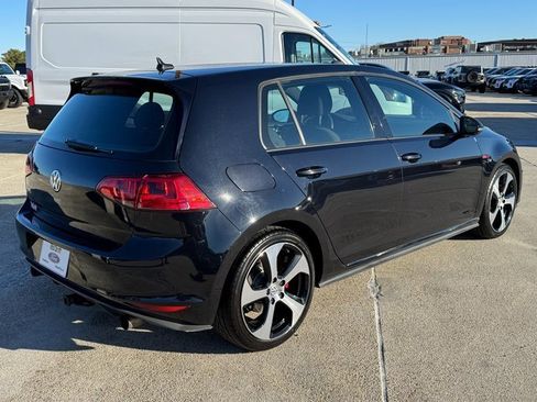 Used 2017 Volkswagen GTI S image 8