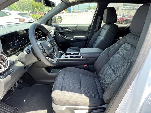 New 2026 Chevrolet Equinox LT w/ Safety and Technology Package FWD image 11