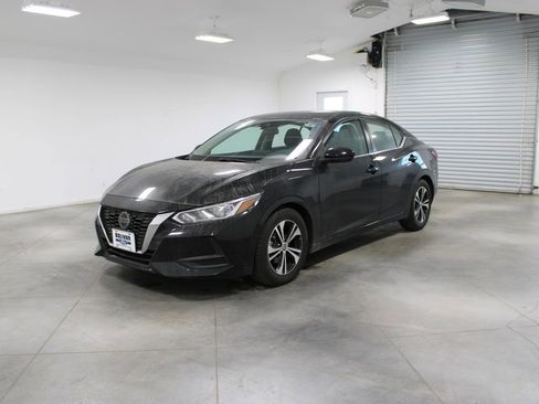 Used 2023 Nissan Sentra SV image 4