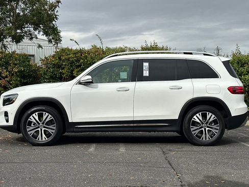 Certified 2025 Mercedes-Benz GLB 250 image 6