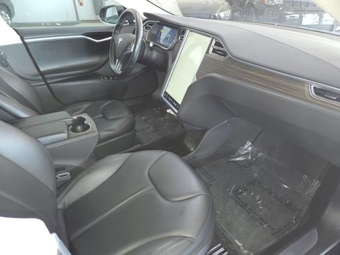 Used 2015 Tesla Model S 85D AWD/4WD image 26