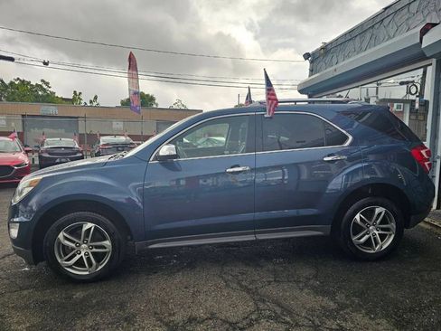 Used 2016 Chevrolet Equinox LTZ w/ Enhanced Convenience Package image 3