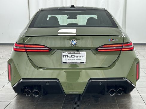 New 2026 BMW M5 w/ Executive Package image 5