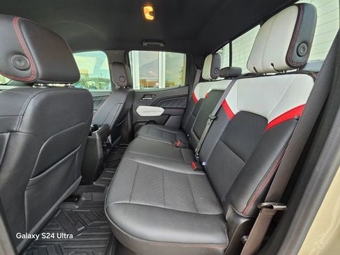 Used 2024 GMC Canyon AT4X image 17