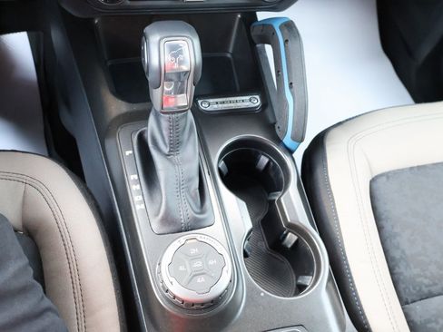 Used 2022 Ford Bronco Wildtrak image 21