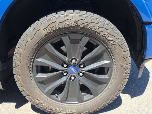 Used 2019 Ford F150 XLT w/ Equipment Group 302A Luxury AWD/4WD image 14