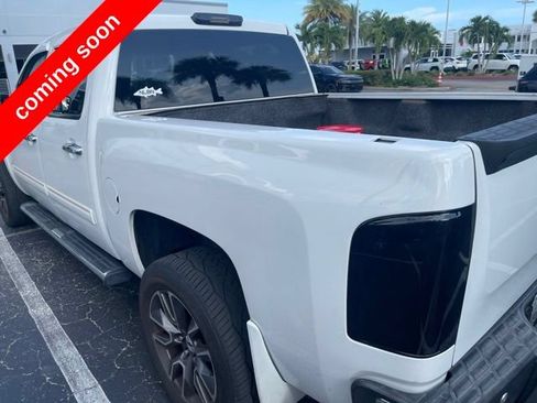Used 2011 Chevrolet Silverado 1500 LTZ w/ Max Trailering Pack AWD/4WD image 4