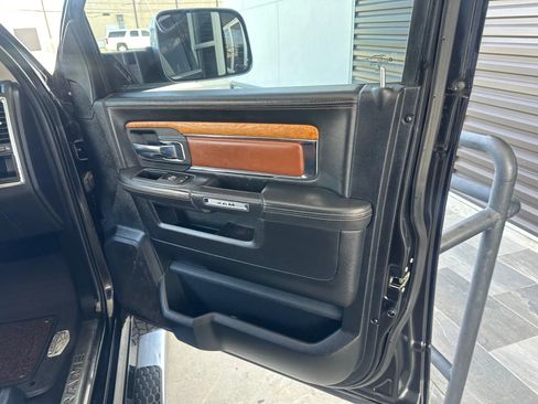 Used 2017 RAM 2500 Longhorn w/ Convenience Group image 25