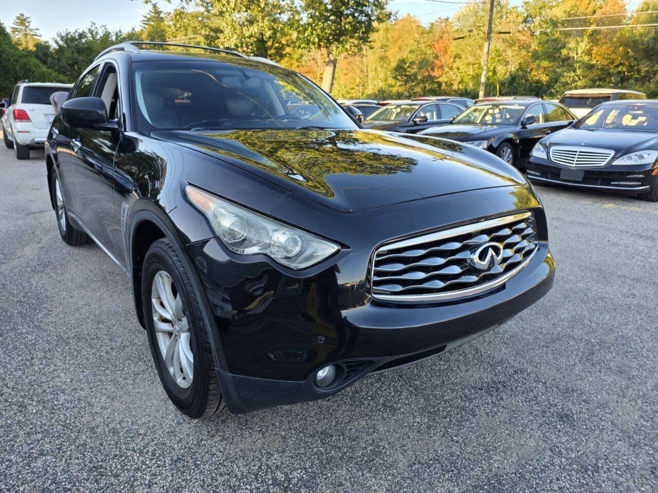 Used 2011 INFINITI FX35 AWD w/ Premium Pkg image 9