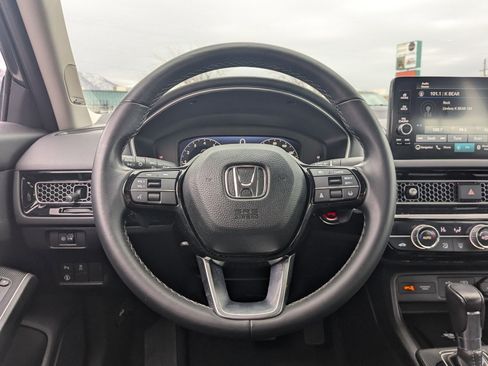 Used 2023 Honda Civic Touring image 18