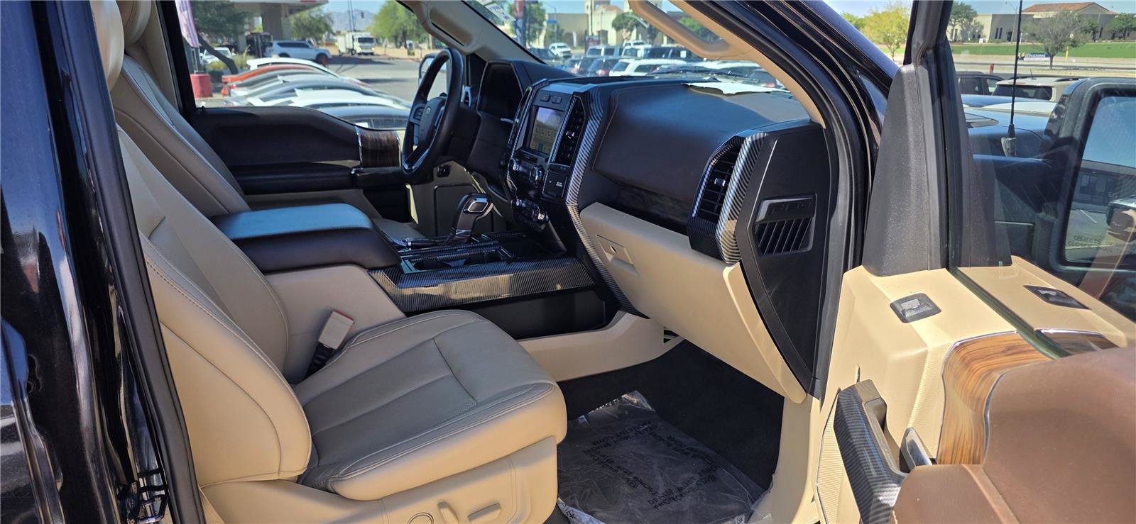 Used 2019 Ford F150 Lariat AWD/4WD image 12