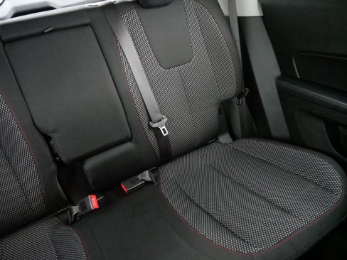 Used 2016 Chevrolet Equinox LT w/ Convenience Package image 14