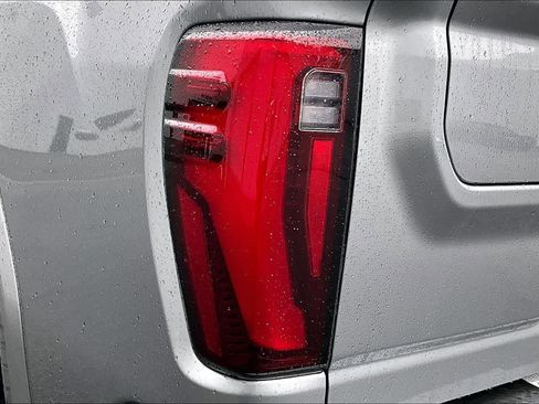 Used 2024 GMC Sierra 2500 Denali Ultimate w/ Max Trailering Package image 29