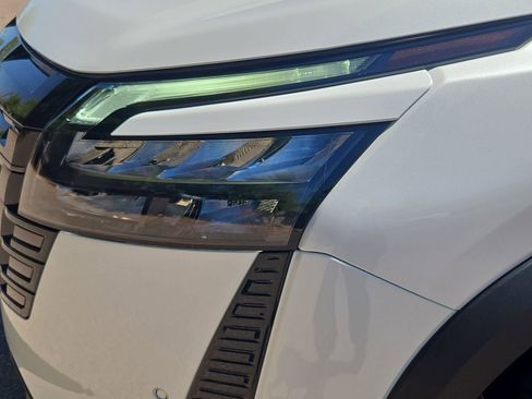 New 2026 Nissan Pathfinder SV image 30