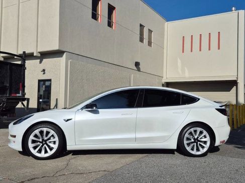 Used 2018 Tesla Model 3 Long Range image 3