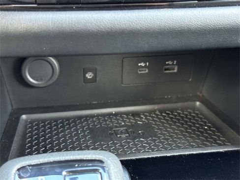 Certified 2024 Nissan Pathfinder SL image 21