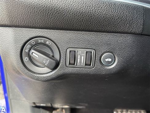 Used 2020 Dodge Challenger R/T w/ Blacktop Package image 14