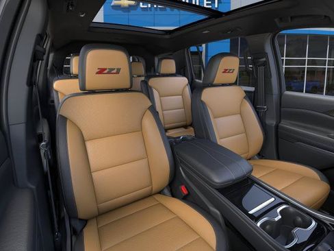 New 2027 Chevrolet Traverse Z71 w/ Enhanced Driving Package AWD/4WD image 16