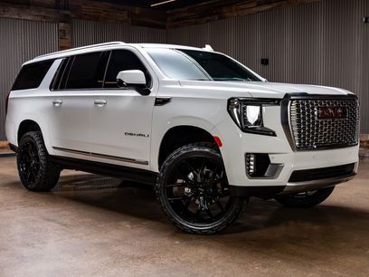 Used 2024 GMC Yukon XL Denali