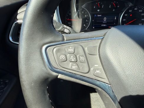 Used 2024 Chevrolet Equinox LT image 18