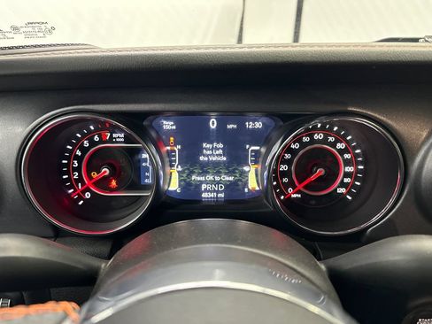 Used 2021 Jeep Gladiator Mojave AWD/4WD image 26
