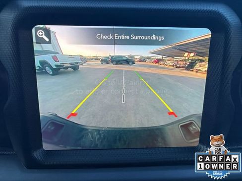 Used 2022 Jeep Gladiator Sport AWD/4WD image 9