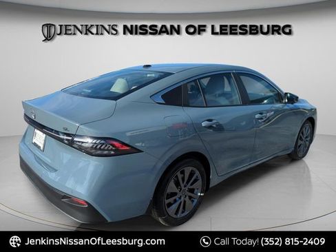 New 2026 Nissan Sentra SL w/ Floor Mat Package FWD image 3