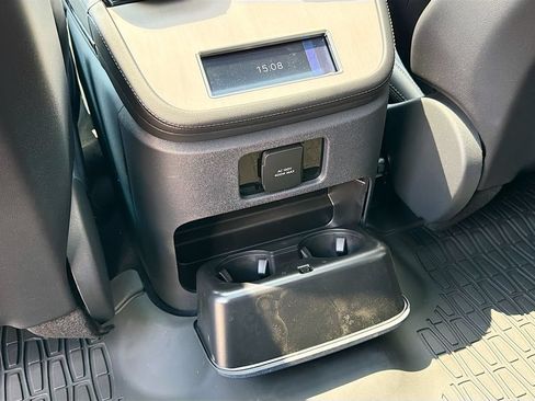 Used 2026 Lincoln Navigator L Reserve w/ Jet Appearance Package AWD/4WD image 29