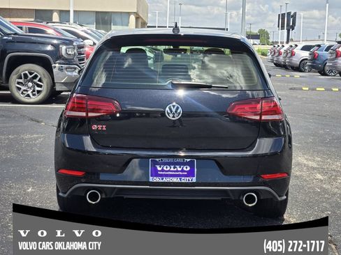 Used 2021 Volkswagen GTI SE FWD image 6