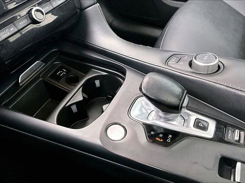 Used 2019 INFINITI QX50 Luxe image 18