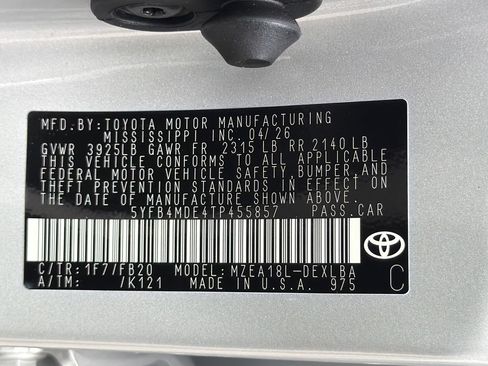 Used 2026 Toyota Corolla LE FWD image 31