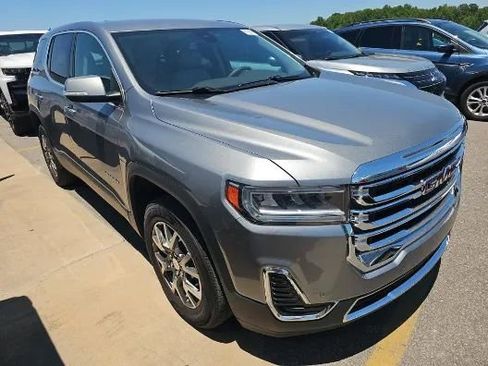 Used 2023 GMC Acadia SLE AWD/4WD image 2