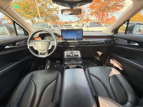 Certified 2022 Lincoln Nautilus Reserve w/ Equipment Group 201A image 12