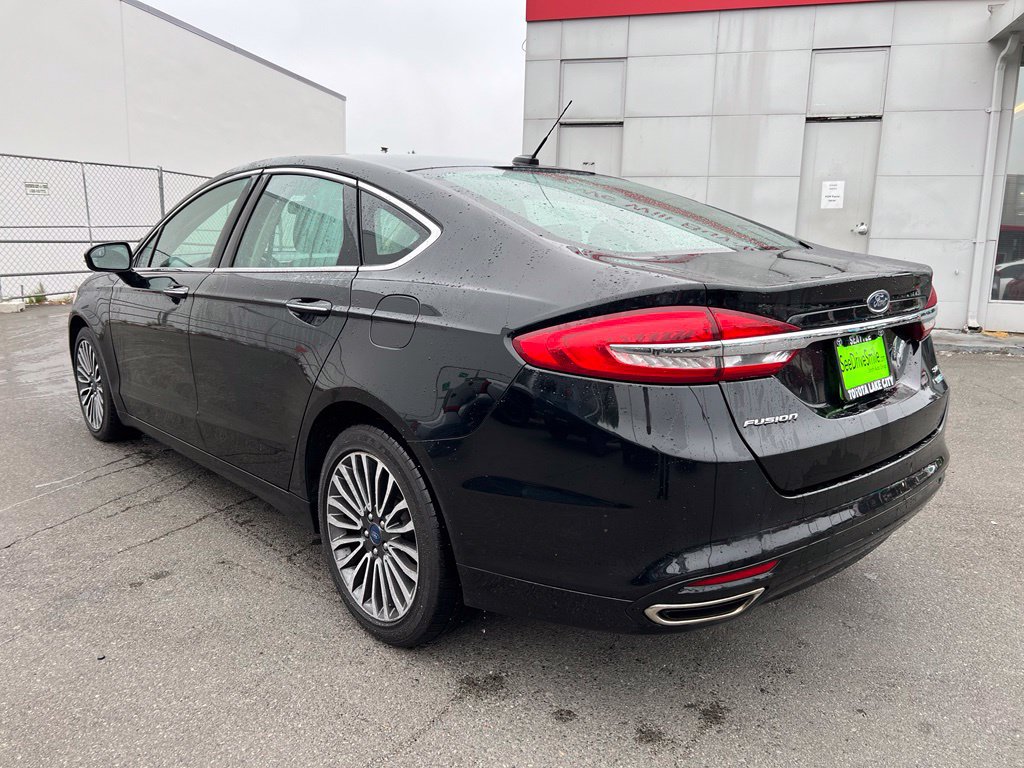 Used 2017 Ford Fusion SE AWD/4WD image 6