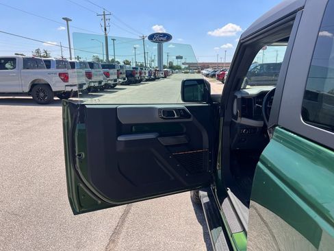 Certified 2022 Ford Bronco Badlands AWD/4WD image 13