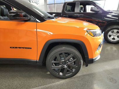 New 2026 Jeep Compass Limited w/ Sun, Sound & Navigation Group