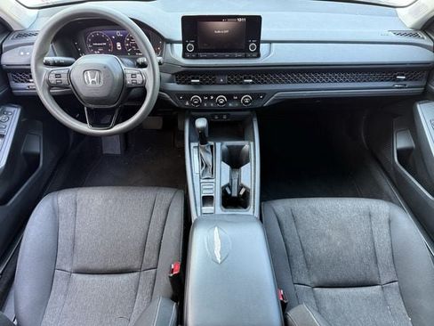 Used 2023 Honda Accord EX image 10