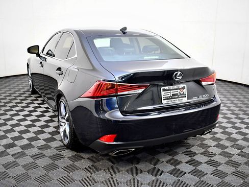 Used 2017 Lexus IS 300 AWD image 10