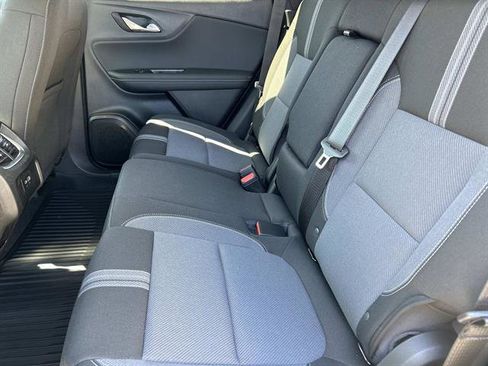 New 2025 Chevrolet Blazer LT w/ Convenience Package image 18