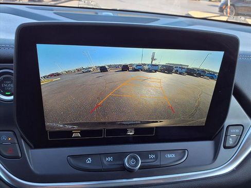 Used 2025 Chevrolet Blazer LT image 6