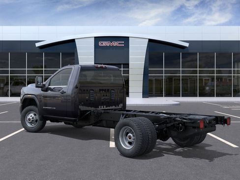 New 2025 GMC Sierra 3500 Pro w/ Convenience Package image 24